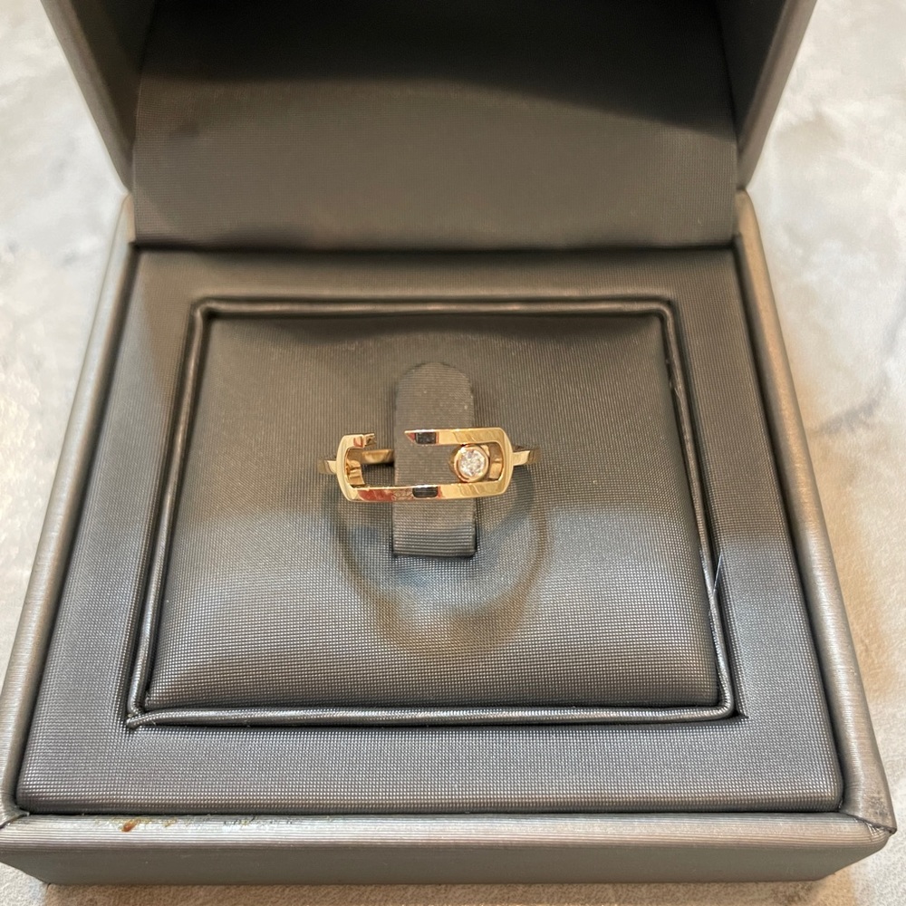Messika X Gigi Hadid Move Ring